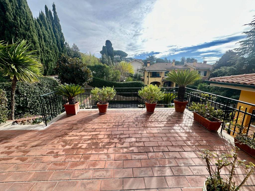 Villa a Grottaferrata in Viale San Bartolomeo - Foto 5