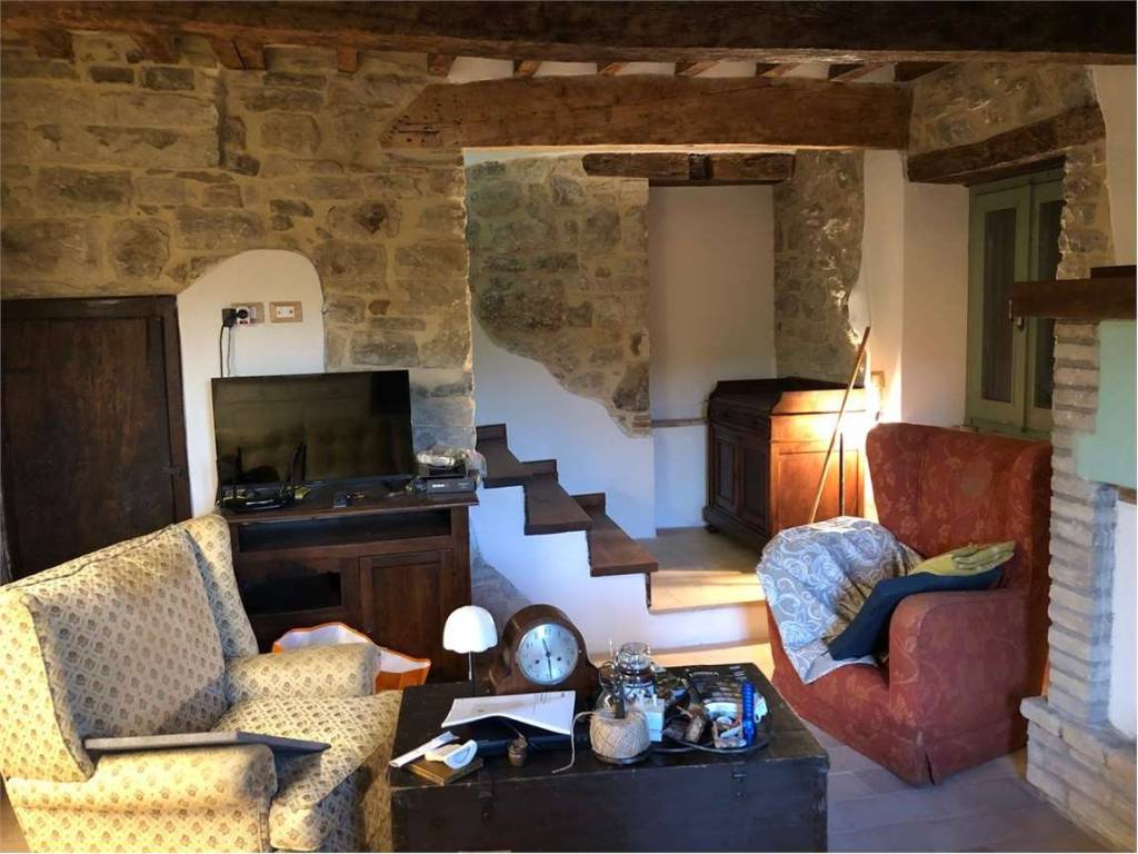 Rustico / casale a Baschi in LOC. ACQUALORETO - Foto 2