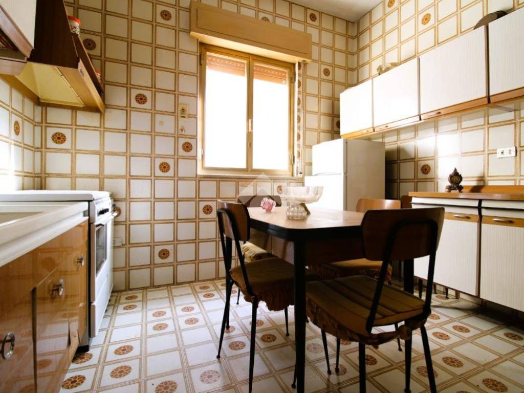 Casa indipendente a Sapri in Via degli Edili, 82 - Foto 3