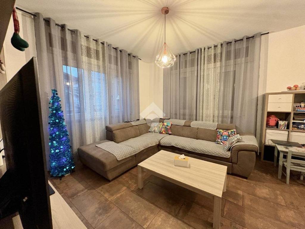 Villa a Cene in Via V. Bellini, 12 - Foto 3