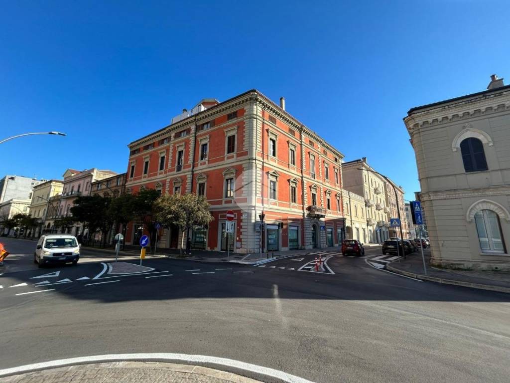 Appartamento a Pescara in Via Conte di Ruvo, 153 - Foto 2