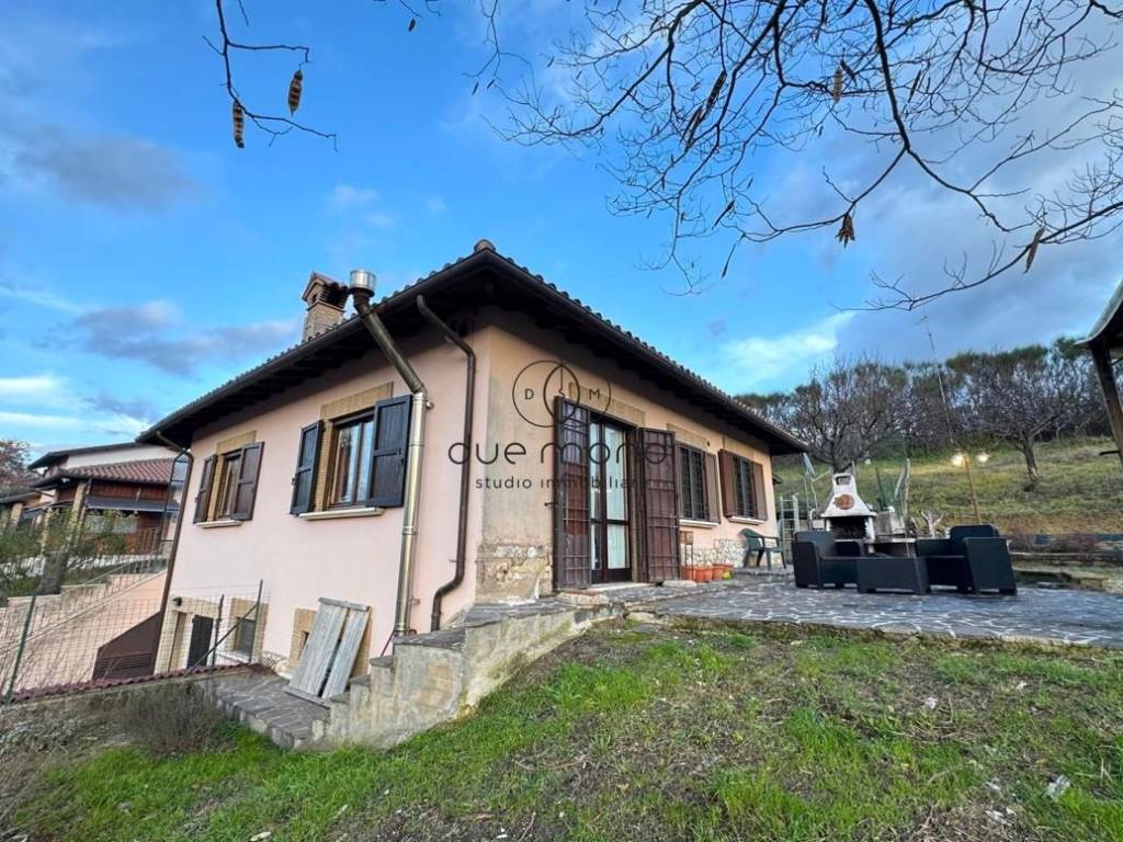 Villa a Spoleto in Frazione Baiano - Foto 3