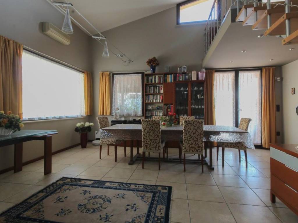 Villa a Lonato del garda in Via Brenta - Foto 3