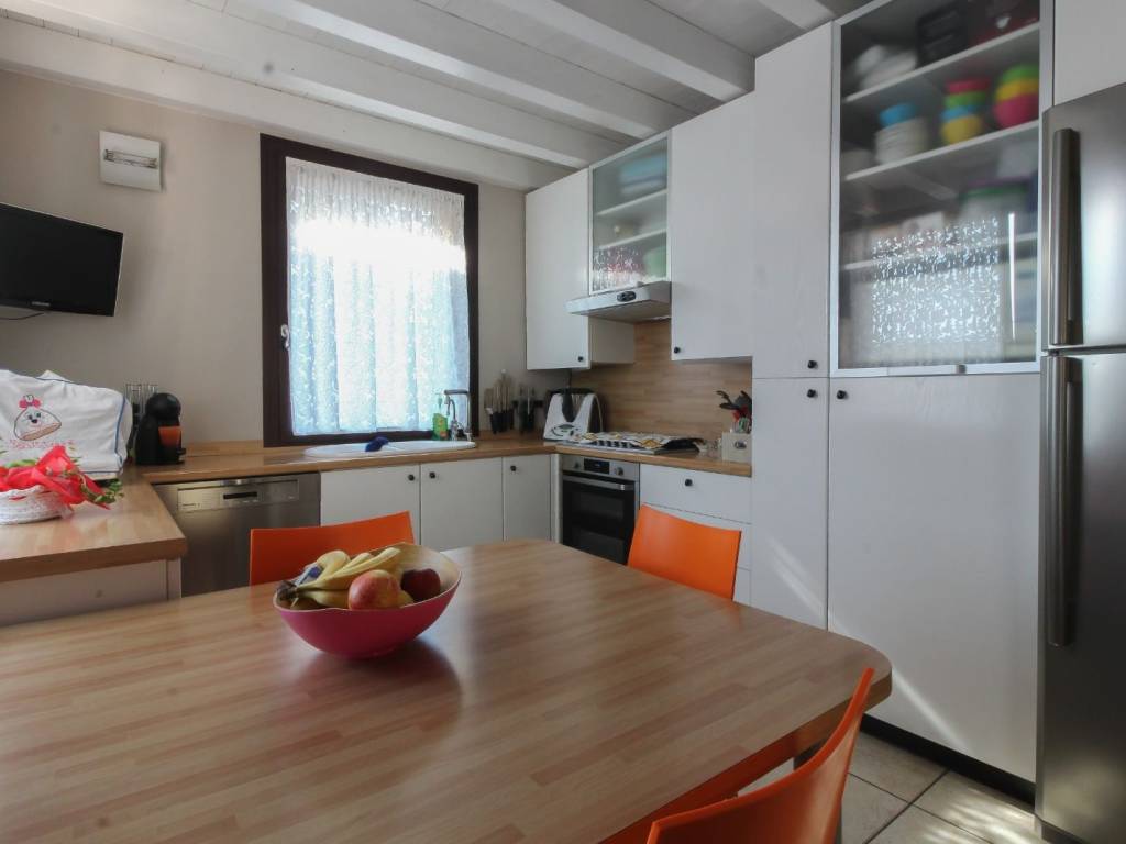 Villa a Lonato del garda in Via Brenta - Foto 5