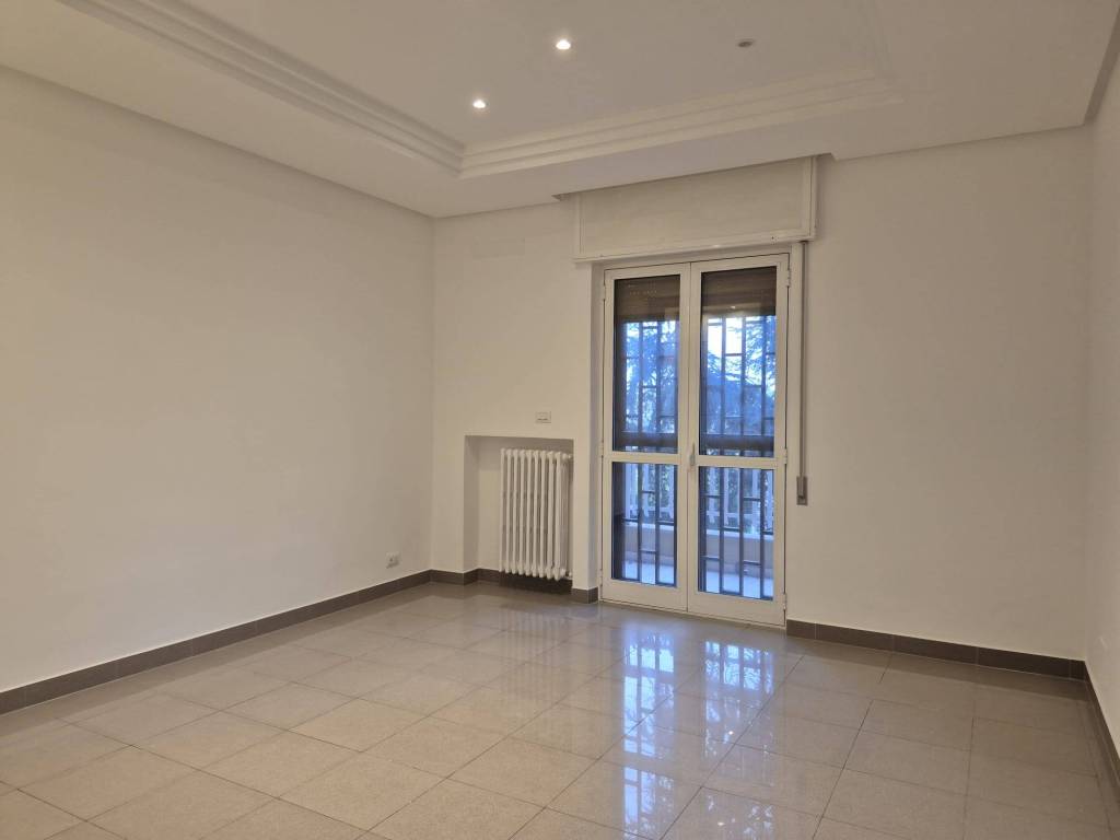Appartamento a Bari in Via Camillo Rosalba - Foto 2