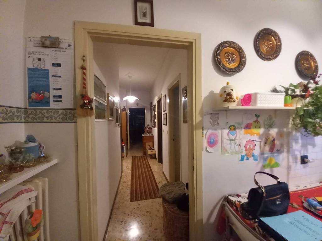 Appartamento a Castelletto sopra ticino in Via 25 Aprile - Foto 4