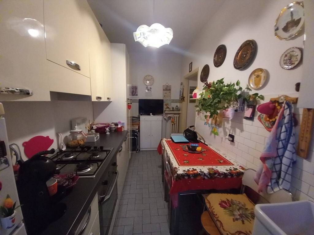 Appartamento a Castelletto sopra ticino in Via 25 Aprile - Foto 5