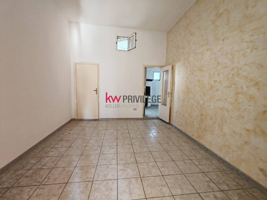 Appartamento a Francavilla fontana in Via Cesare Battisti, 115 - Foto 3