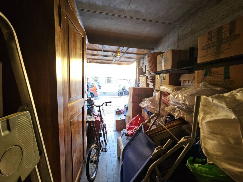 Box / garage a Bologna in Via Porrettana, 48 - Foto 4