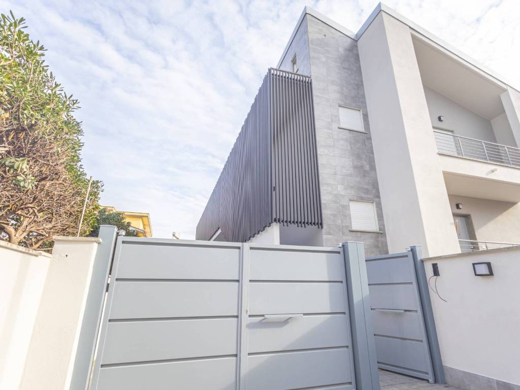 Appartamento a Fiumicino in Via del Portico Placidiano, 100 - Foto 3