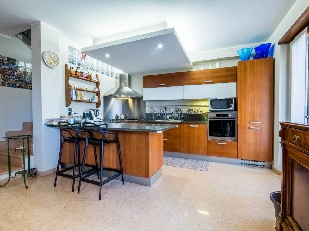 Villetta a schiera a Verona in Via Giovanni Anselmi, 8 - Foto 4