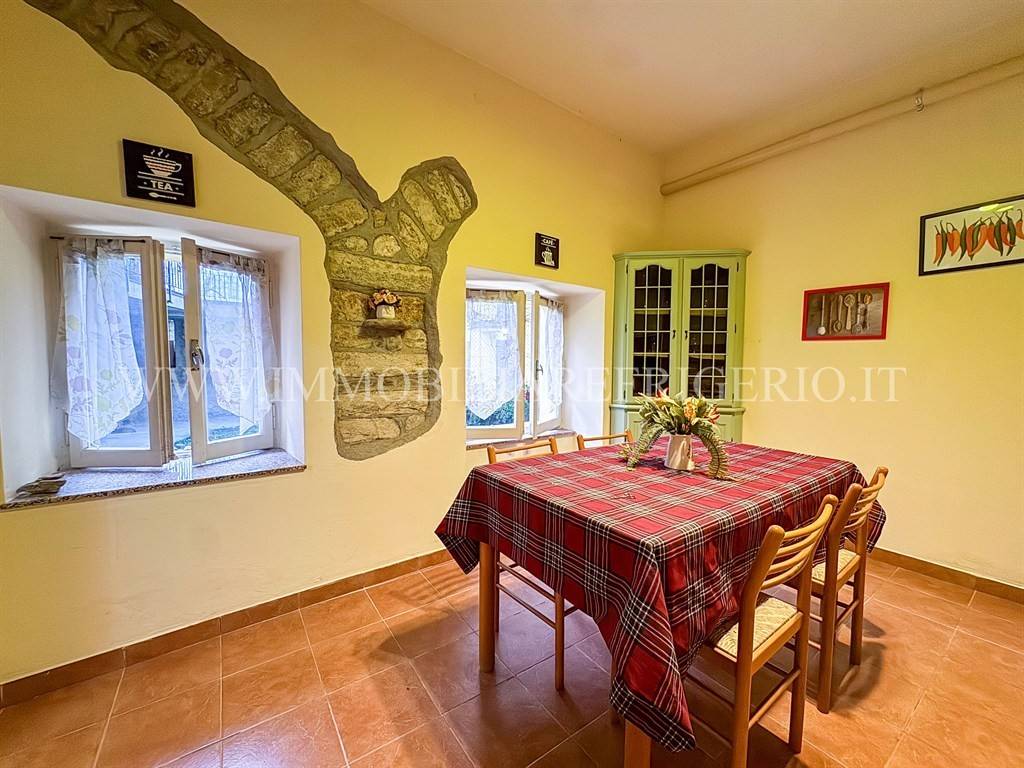 Appartamento a Carenno in Via Promessi Sposi, 2 - Foto 4