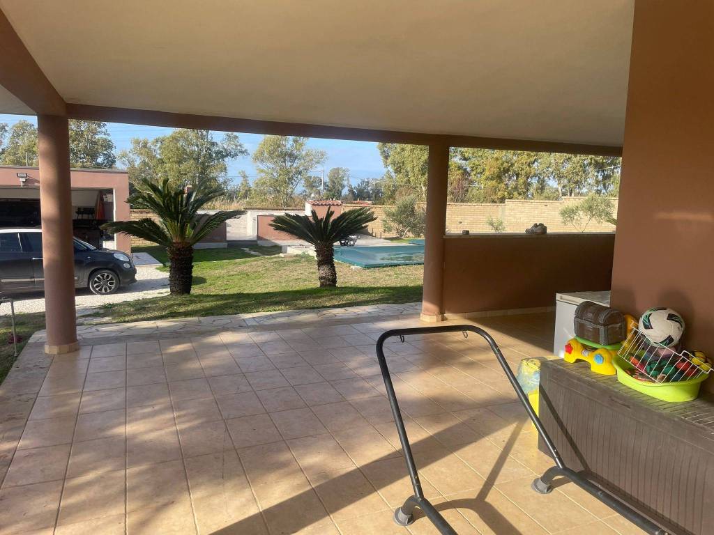 Villa a Civitavecchia in Via Ugo Fontanatetta - Foto 2