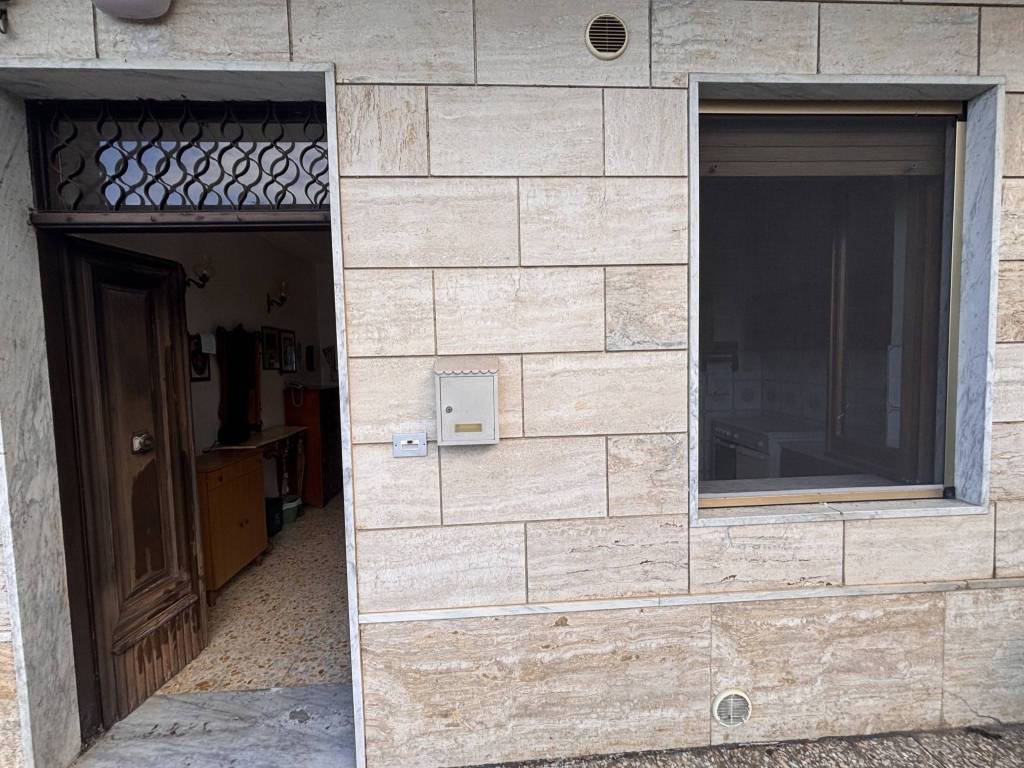 Casa indipendente a Ariano irpino in Via Cappuccini, 36 - Foto 3