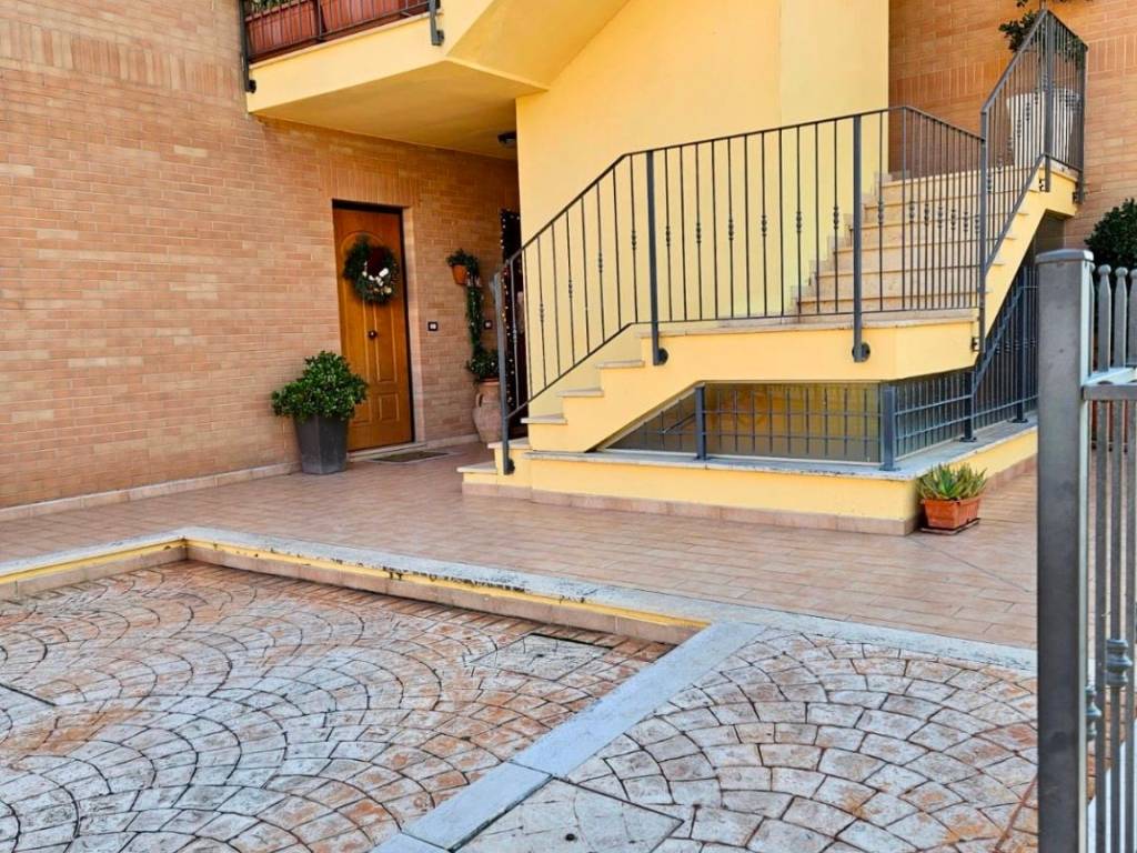 Appartamento a Fermo in Contrada Canale - Foto 4