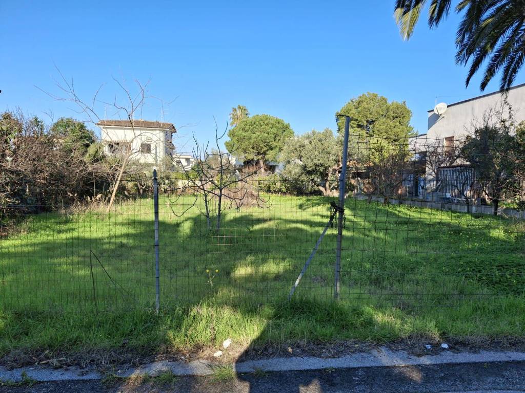 Terreno a Ginosa in Via Rimini - Foto 2