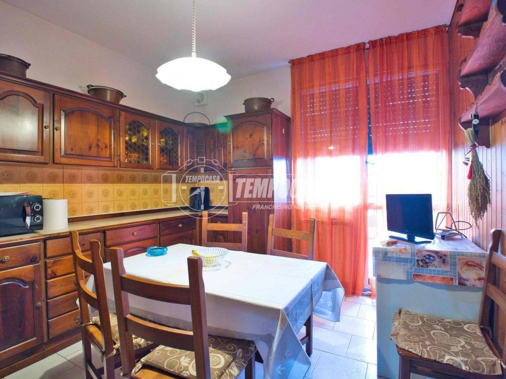 Appartamento a Novara in Via Monte San Gabriele - Foto 4