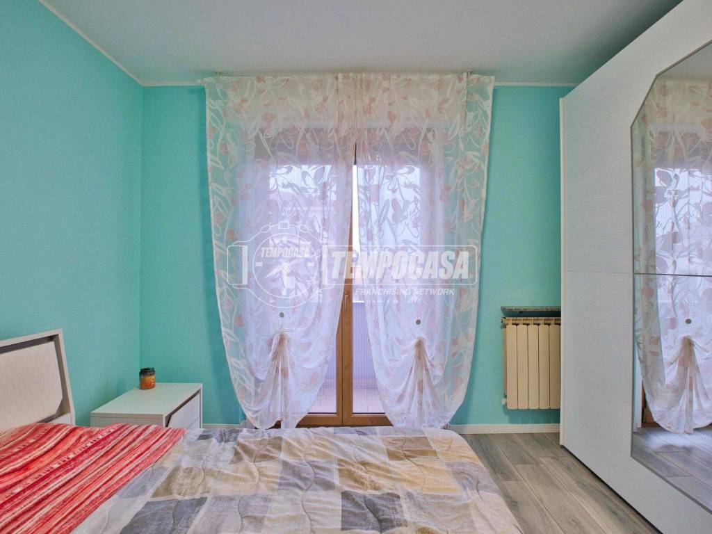 Appartamento a Novara in Via Giordano Umberto - Foto 5