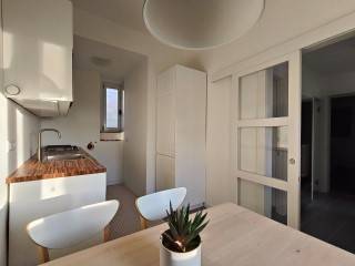 Appartamento a Trieste in Via Leopoldo Mauroner, 1 - Foto 2