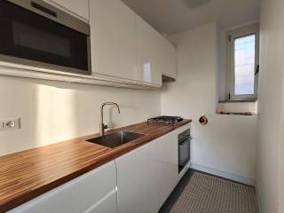 Appartamento a Trieste in Via Leopoldo Mauroner, 1 - Foto 3