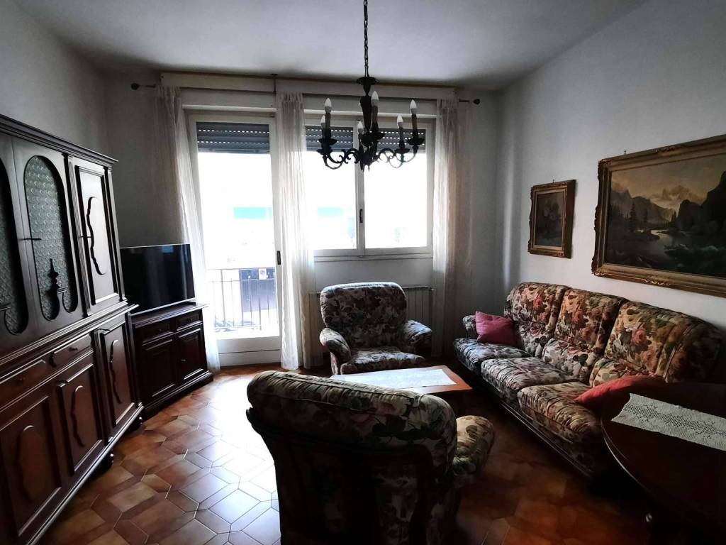 Appartamento a Alba in via Ciro Menotti - Foto 5