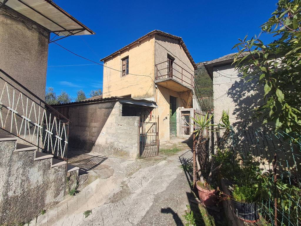 Casa indipendente a Vicalvi in Strada Provinciale Ss Sferracavalli-Sp Acc. a Vicalvi - Foto 3