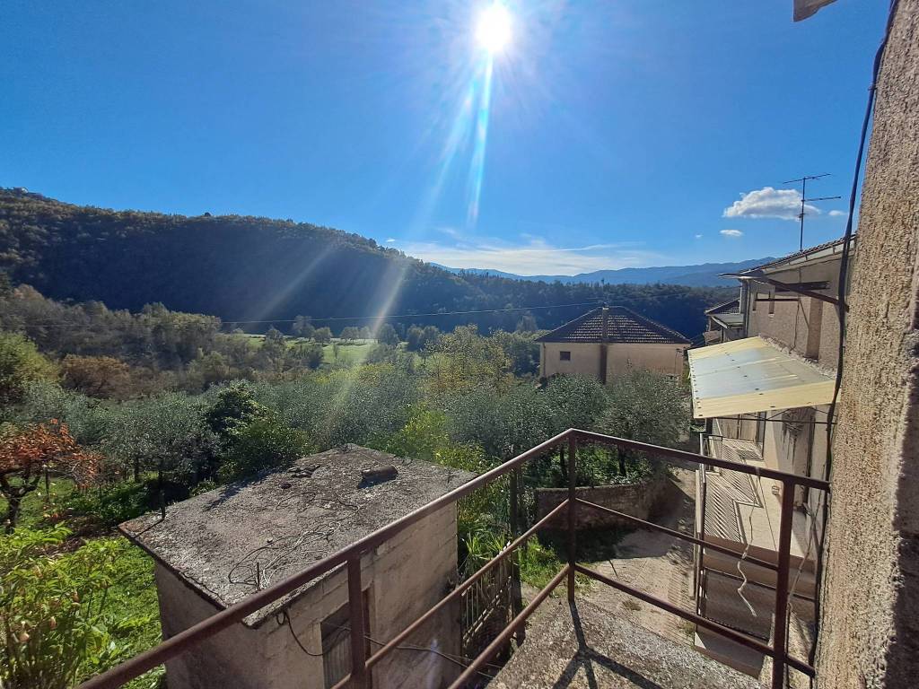 Casa indipendente a Vicalvi in Strada Provinciale Ss Sferracavalli-Sp Acc. a Vicalvi - Foto 5