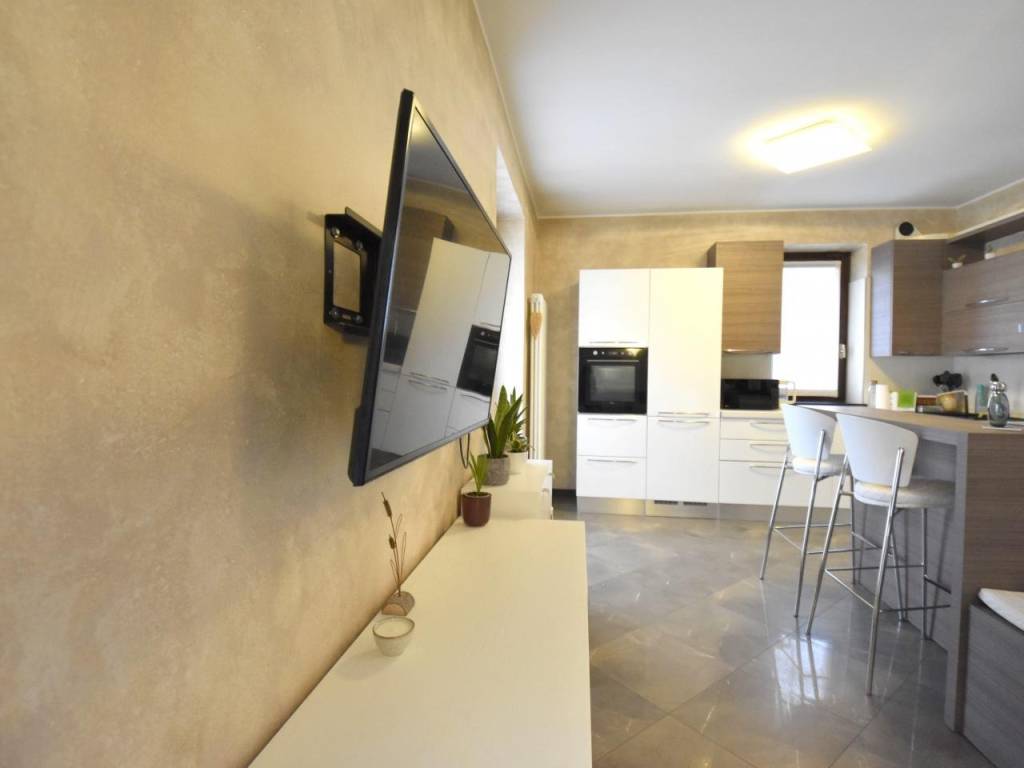 Appartamento a Ballabio in Via Padre Dante Invernizzi, 3 - Foto 3