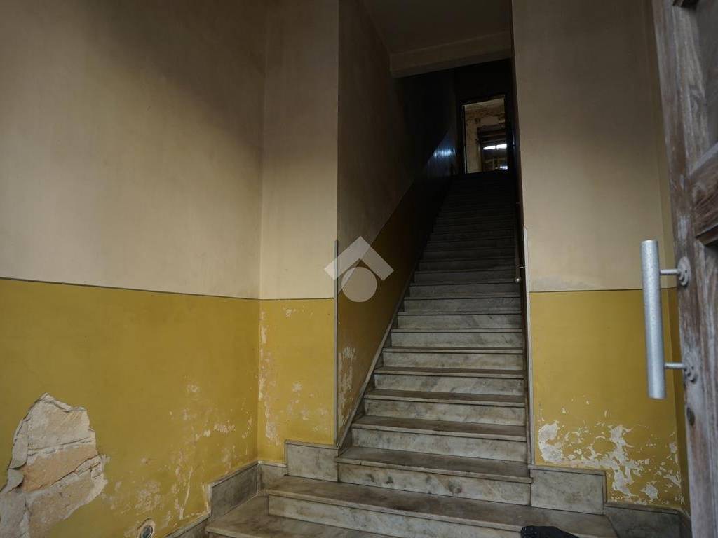 Palazzo / stabile a Santa croce camerina in Viale Della repubblica, 12 - Foto 2