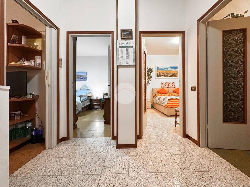 Appartamento a Verona in Via Alessandro Carlotti, 3 - Foto 2