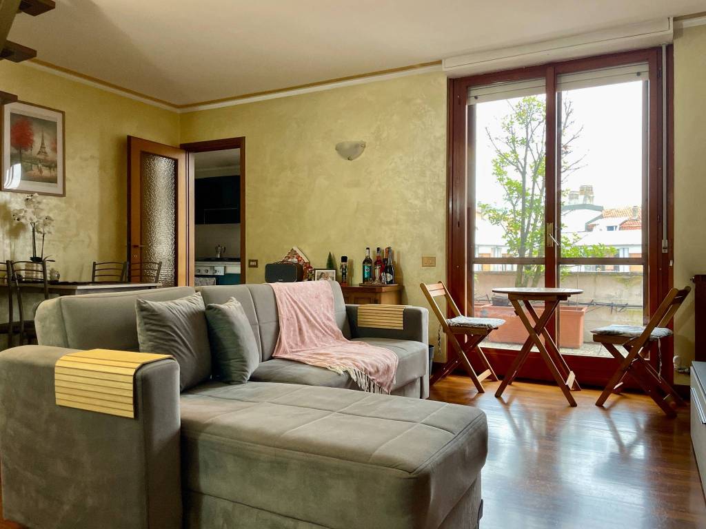Appartamento a Ivrea in Via San Gaudenzio - Foto 2