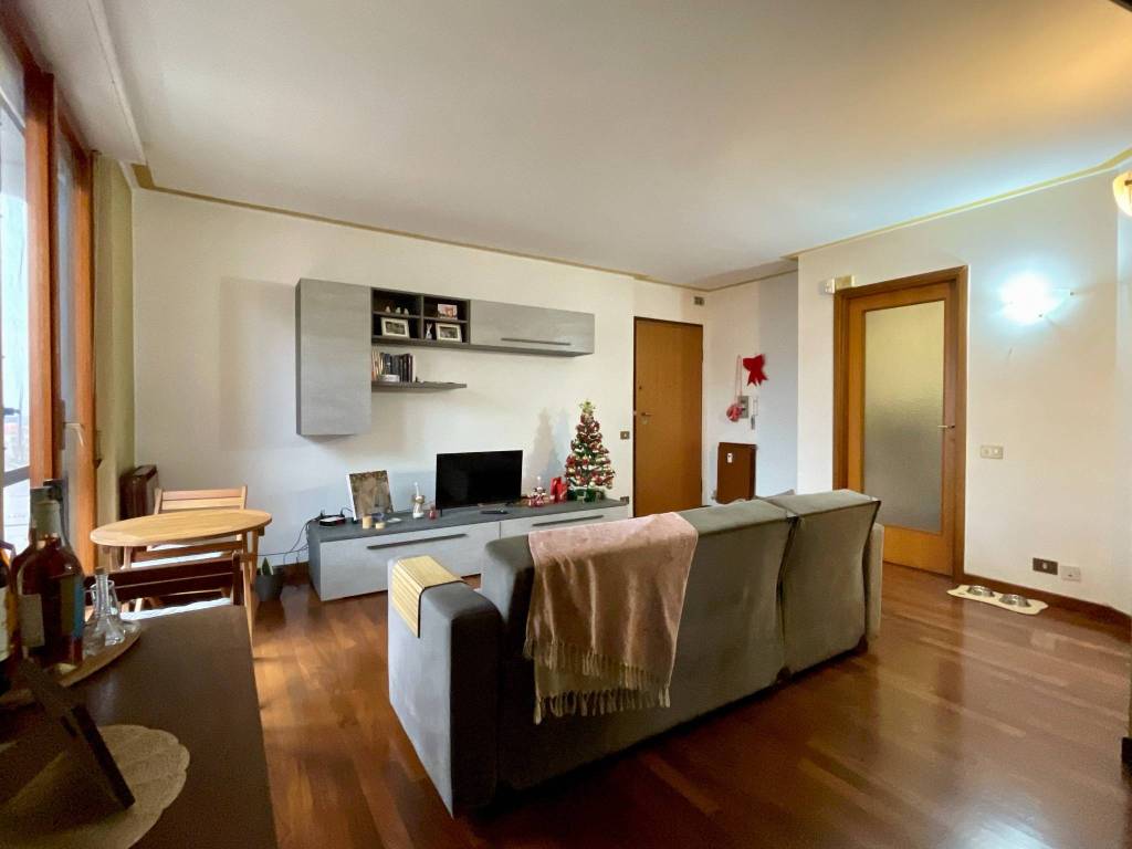 Appartamento a Ivrea in Via San Gaudenzio - Foto 4