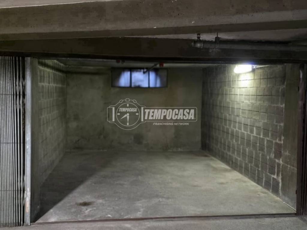 Box / garage a Mantova in Via Saverio Bettinelli - Foto 2