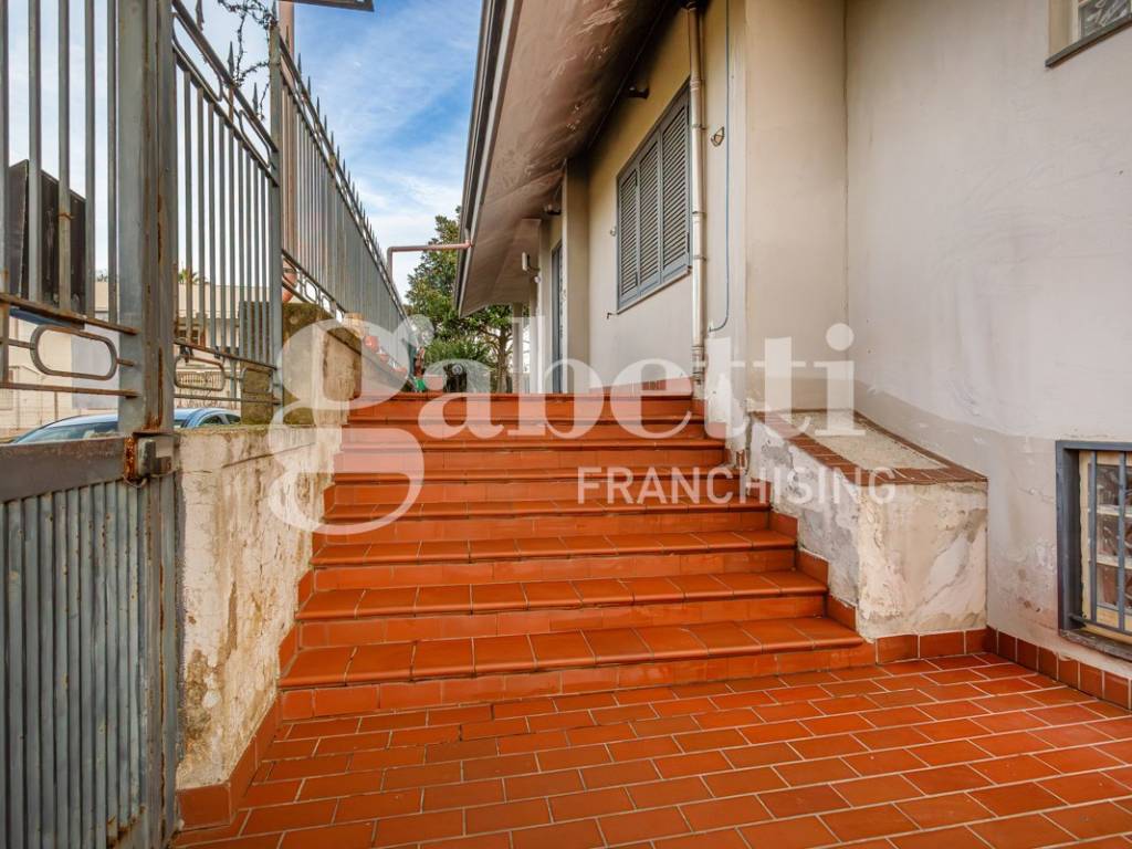 Villa a Giugliano in campania in Via Arco Sant'Antonio - Foto 4