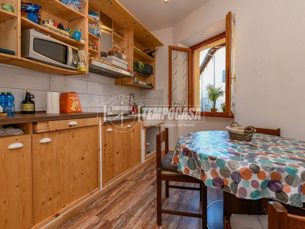 Casa indipendente a San felice del benaco in Via dei Lauri, 8 - Foto 3