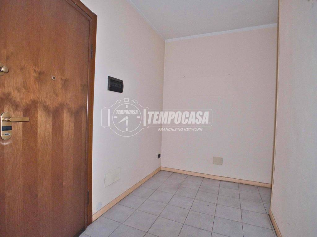 Appartamento a Cameri in Via Giacomo Matteotti - Foto 2