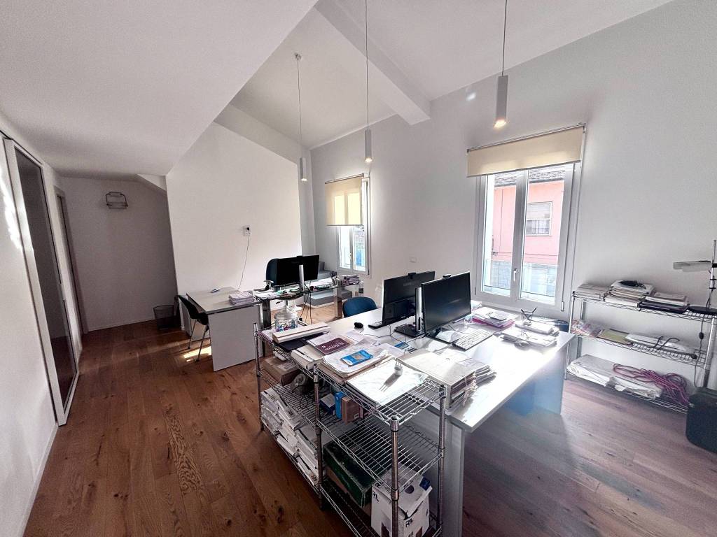 Appartamento a Pontedera in Via M. Castelli, 48 - Foto 2