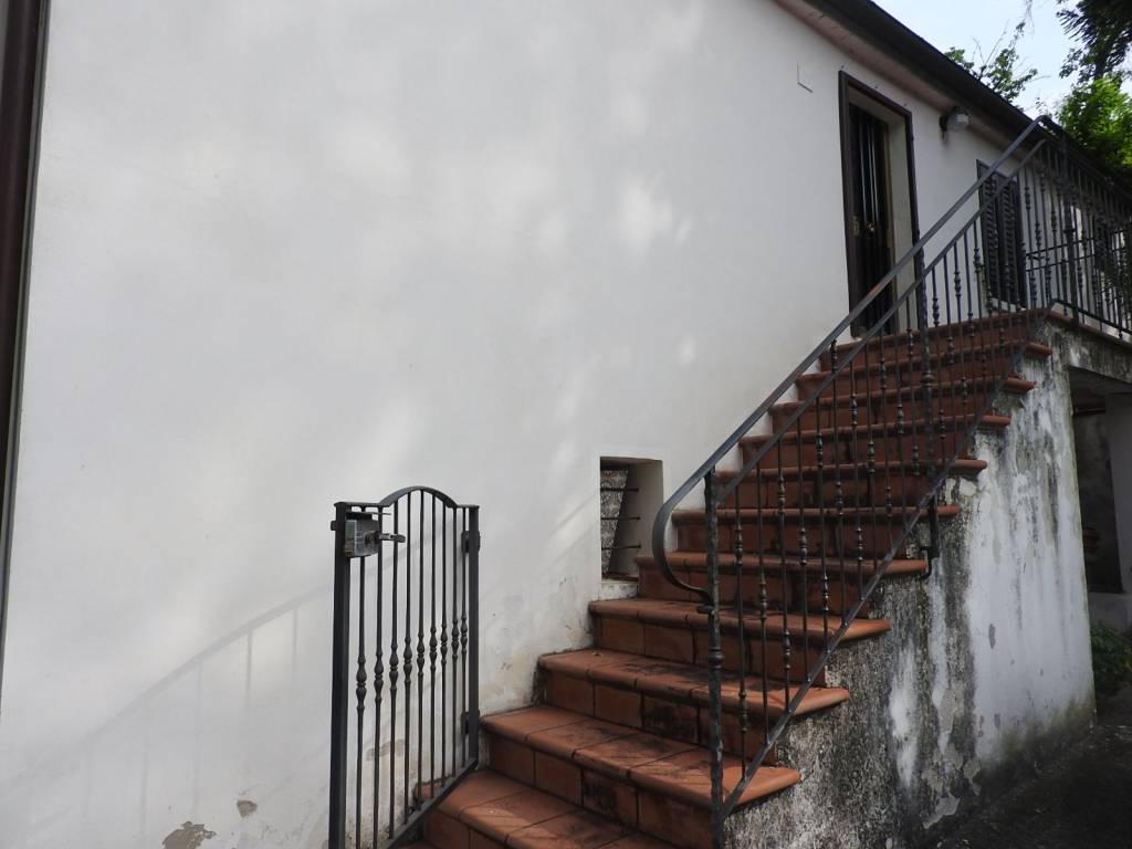 Villa a Pergola in Località Barbanti, 98 - Foto 3