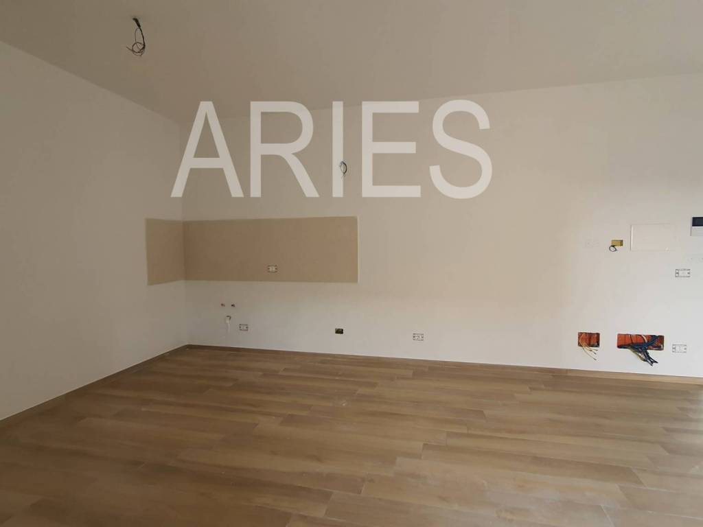 Appartamento a Fiumicino in Via del Portico Placidiano, 113 - Foto 3