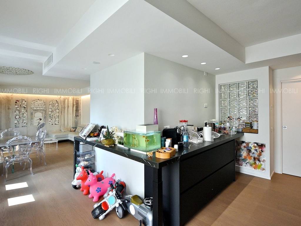 Appartamento a Riccione in Viale Mario Rapisardi - Foto 4