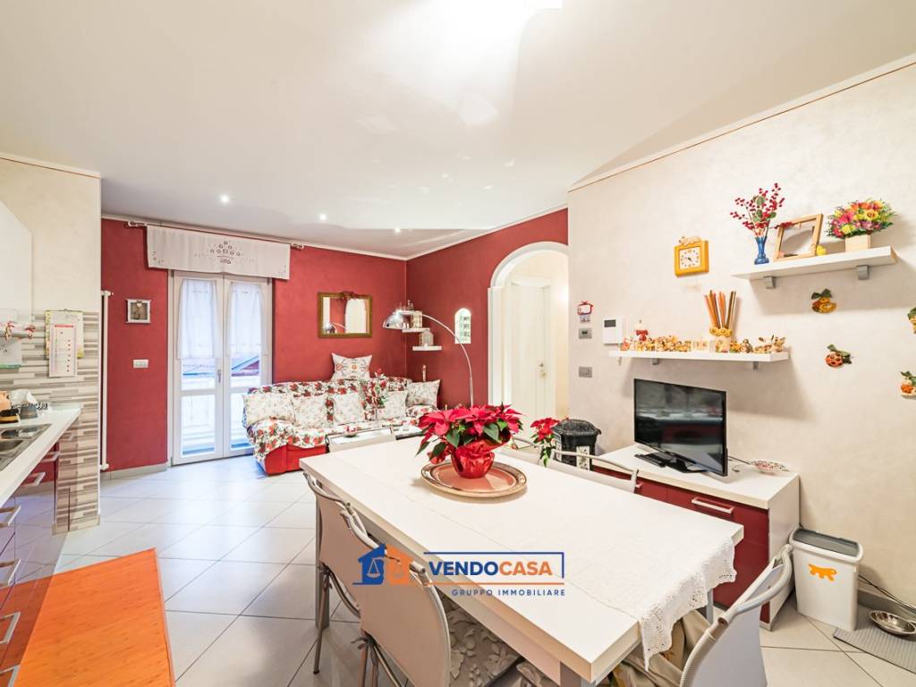 Appartamento a Dronero in Via Giovanni Battsita Cariolo, 9 - Foto 3