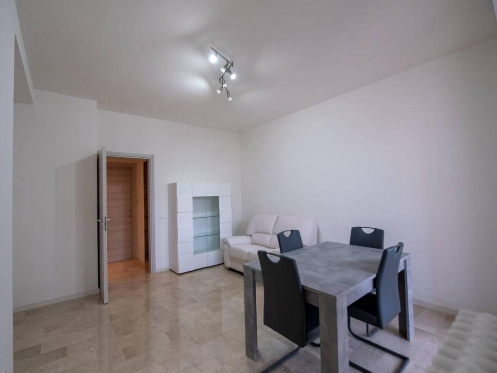 Appartamento a Novara in Via Luigi Orelli, 6 - Foto 2