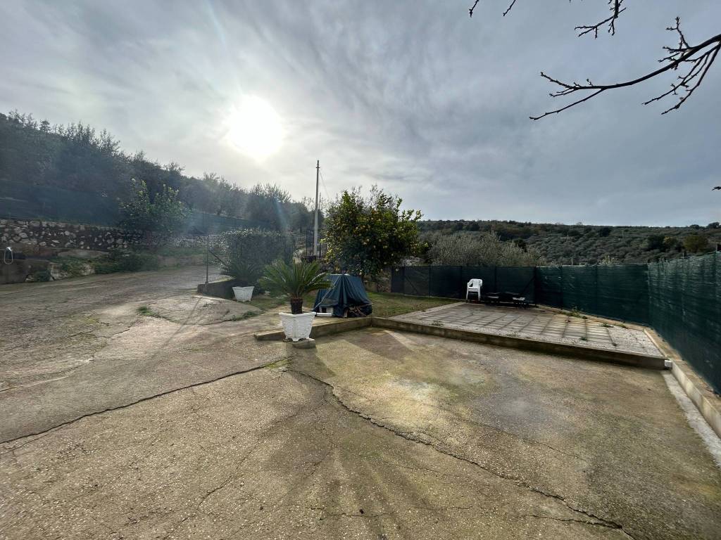 Villa a Sonnino in Strada Provinciale Sonninese - Foto 4