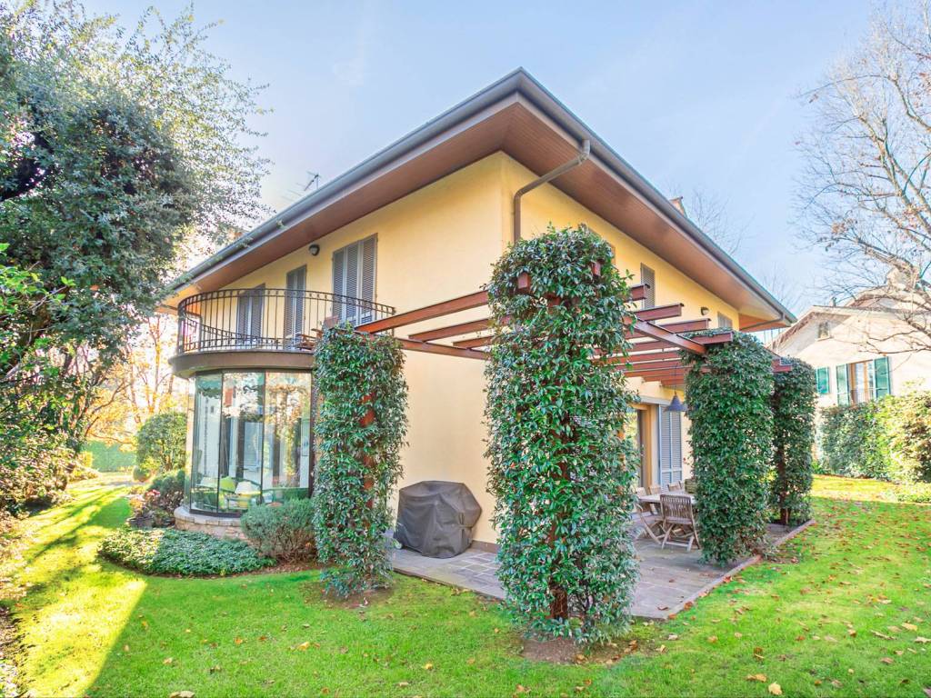 Villa a Brembate di sopra in Via Guglielmo Marconi, 6 - Foto 2
