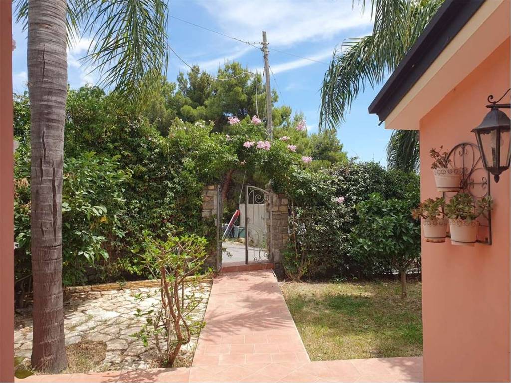 Villa a Ospedaletti in strada costa dei pini, 31 - Foto 4