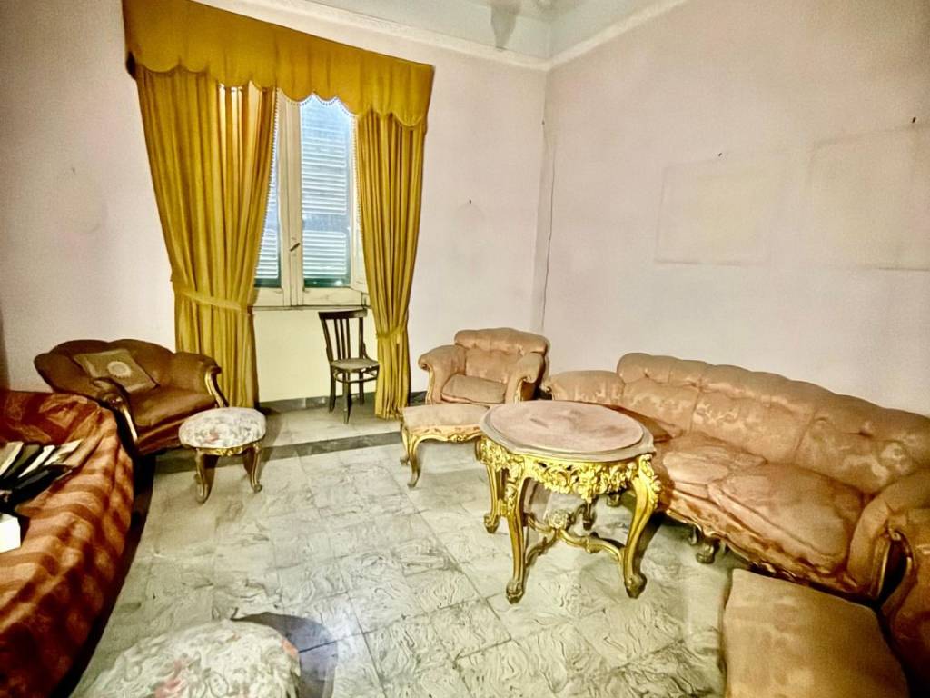 Appartamento a Crotone in Via Mario Nicoletta - Foto 2