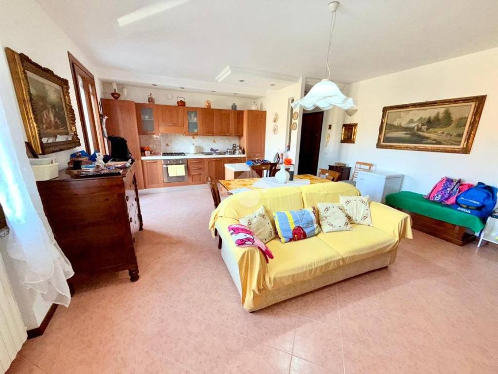 Appartamento a Casalmaggiore in Via Antonio Maria Molossi, 71 - Foto 4