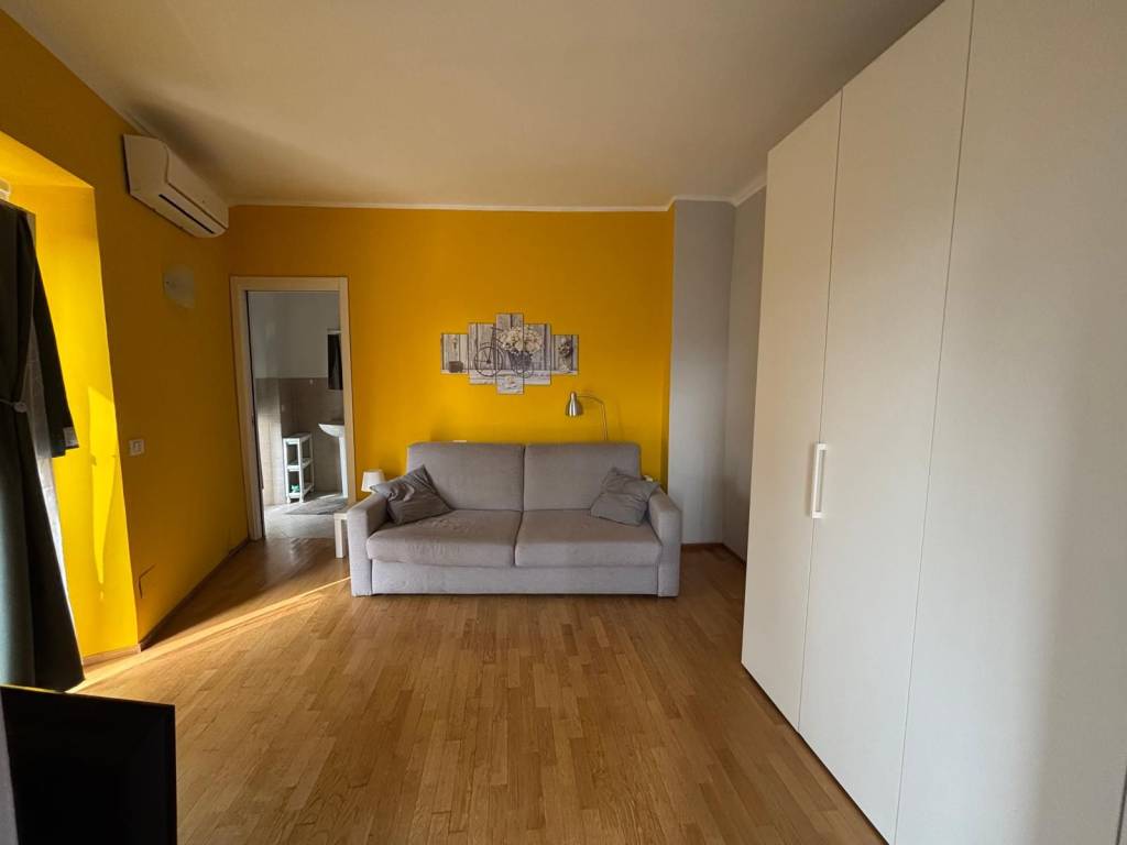 Appartamento a Moncalieri in Via Santa Croce - Foto 2