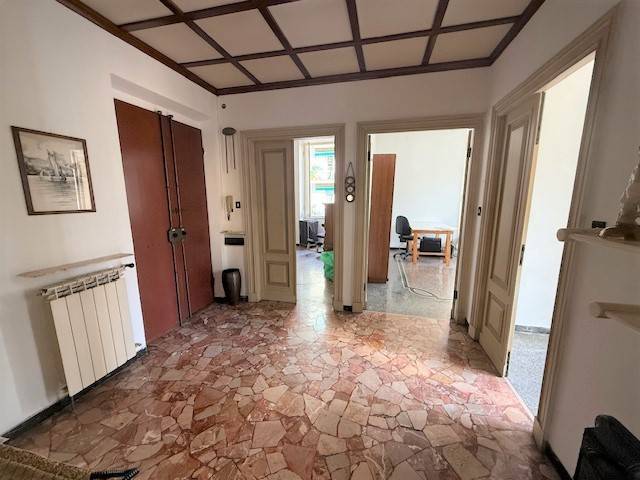 Appartamento a La spezia in Via Francesco Crispi - Foto 4