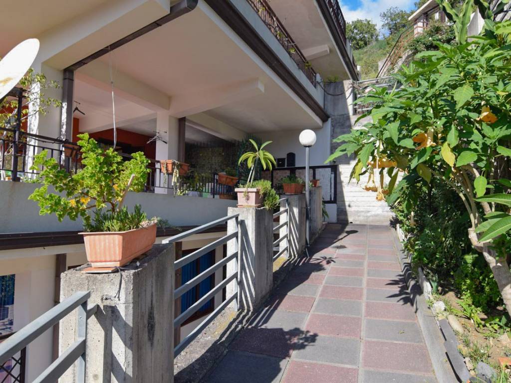 Appartamento a Letojanni in Via Monte Bianco, 27 - Foto 4